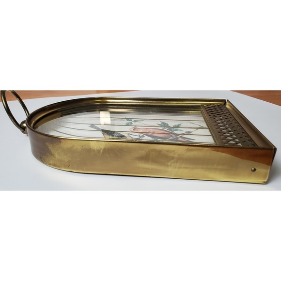 Set of two (2) Vintage Trompe L'oeil Style Framed Birds in Birdcage Brass Decor - Picture 8 of 11